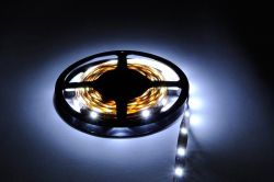 Inspilight LED Stripe - Weiss - 150 LED's - Rolle 5m