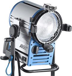 ARRI TRUE BLUE D12, Tageslicht, 1200W, MAN, GTV-Standard, blau-silber