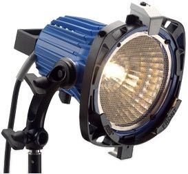 ARRI ARRILITE 750 plus, MAN, 220-250V, IP20, blau, mit Schuko